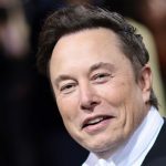 एलन मस्कले गरे  ट्वीटरको सिईओ पदबाट राजीनामा घोषणा