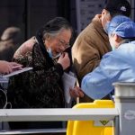 चीनमा कोरोना कहर : ८० करोड मानिस संक्रमित हुन सक्ने