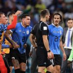 रेफ्रीलाई दुर्व्यवहार गरेको भन्दै उरुग्वेका खेलाडी कारवाहीमा