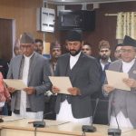 रबि र स्वर्णिम ले लिए पद तथा गोपनीयताको शपथ