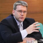 अमेरिकी राजदुत पुगे गृहमन्त्री नारायणकाजी श्रेष्ठसँग भेटवार्ताको लागी सिंहदरबार