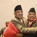 प्रधानमन्त्री प्रचण्ड आफ्नाे भारत भ्रमणबारे जानकारी गराउन पुगे शीतल निवास