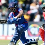 आशिफ शेख ६६ रन बनाएर आउट