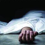 रूखबाट खसेर एक जनाकाे मृत्यु