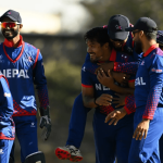 अमेरिकाले नेपाललाई दियो २०८ रनको लक्ष्य