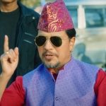 अभिनेता दिपक भन्छन् : सुनका काण्डले सरकार नै ढाल्छ जस्ताे छ।