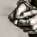 बलात्कार आरोपमा एक चिकित्सक पक्राउ