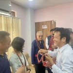 डा.बाबुराम भट्टराई पुगे मेयर साम्पाङलाई भेट्न धरान