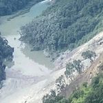 २४ घन्टादेखि थुनिएको किम्रोङ खोला विस्तारै खुल्न थाल्यो