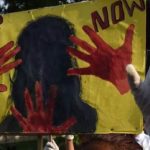 होटलभित्र पसेर ७ जनाले पतिलाई कुटे, पत्नीलाई गरे सामूहिक बलात्कार