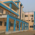 प्रधानमन्त्रीले सिन्धुलीमा निर्माण पूरा नभएको अस्पताल उद्घाटन गर्दै