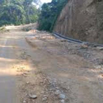 ट्रयाक खुलेको २९ वर्षपछि सडक स्तरोन्नति