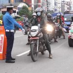 छ महिनामा १० लाखभन्दा बढी सवारीसाधन कारबाहीमा