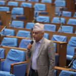 खुल्ला याैन व्यवसायकाे वकालत गर्ने काग्रेस प्रमुख सचेतक घिमिरेले मागे माफी