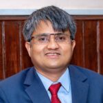 राष्ट्रनिर्माता पृथ्विनारायण शाहको तस्बिर नोटमा राखौ ।- सुर्य थापा