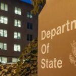 अमेरिकामा एक लाखभन्दा बढी विदेशीको भिसा रद्द