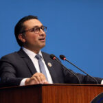 लोकतन्त्र सुरक्षित हुनका लागि मध्यम वर्गको आर्थिक आकार बढाउन जरुरी : डा. वाग्ले