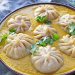 मोमो खानको लागि मोमो पसलेलाई दिए ८५ लाखको गहना !