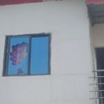 बालेनको झापा-५ मा रहेकाे सम्पर्क कार्यालयमा तोड्फोड