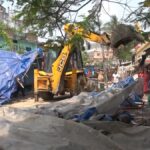 जनकपुरधामको गंगासागरमा अतिक्रमण हटाउन चल्यो डोजर