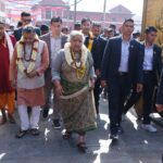 प्रधानमन्त्री कार्कीले पशुपतिनाथमा गरिन् रुद्राभिषेक पूजा