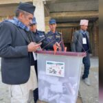 मुगुमा मतपेटिका सदरमुकाम पुग्न ढिलाइ हुँदा मतगणना सुचारु हुन सकेन