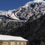 पाँचजना सवार मुस्ताङ हेलिकोप्टर सम्पर्कविहीन