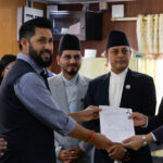 सभामुखका लागि डीपी अर्यालले गराए मनोनयन दर्ता