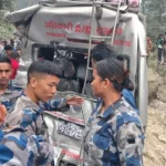 चितवनमा बस-माइक्रोबस-ट्रक ठोक्किँदा १० जना घाइते