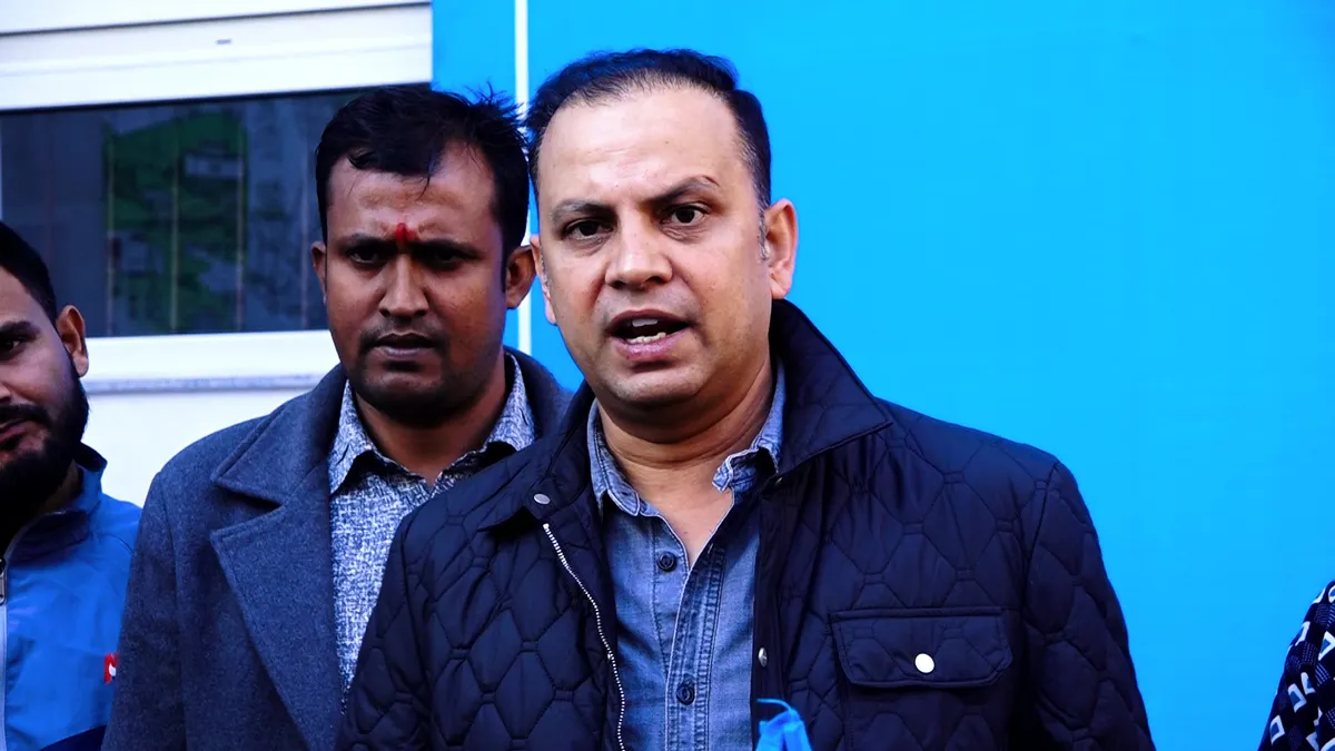 निर्वाचन प्रहरीको कपडा खरिद प्रकरण अध्ययन गर्न ९ सदस्यीय समिति गठन